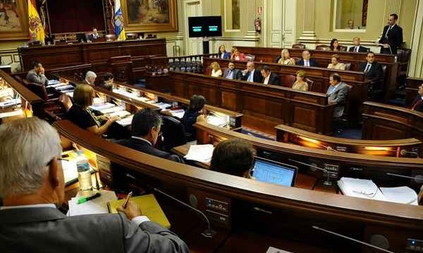 El Gobierno prevé un cambio en los presupuestos por las reglas de Rajoy
