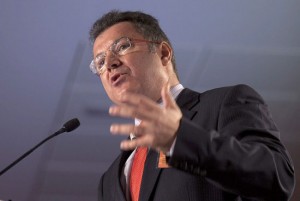 Ignacio González, durante su intervención en el Congreso del CCN. | DA