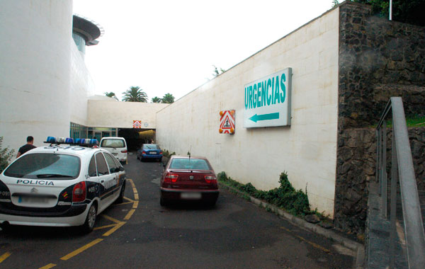 ACCESO URGENCIAS Hospital universitario de Canarias HUC
