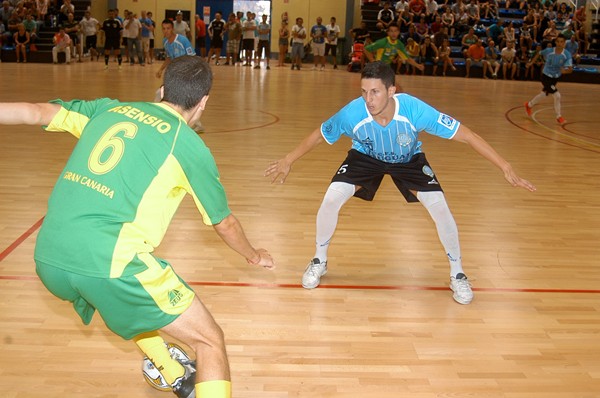 encuentro futbol sala entre Uruguay Tenerife y Galdar