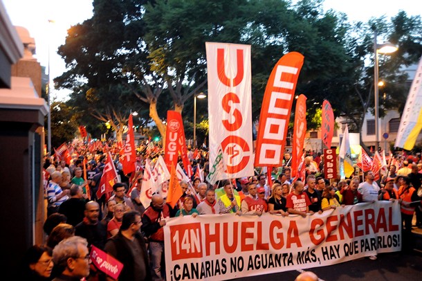 Manifestacion Santa Cruz de Tenerife sindicatos cabecera jg