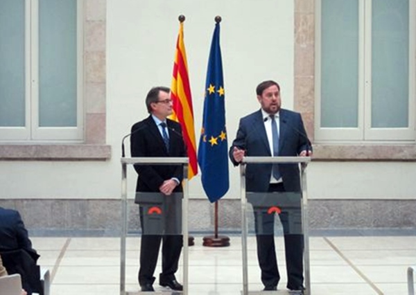 presidente en funciones Generalitat Artur Mas CiU y el lider de ERC Oriol Junqueras