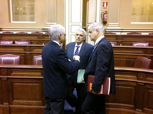 cumbre PSOE tras Presupuestos José Miguel Pérez Alpidio Armas y Manuel Marcos