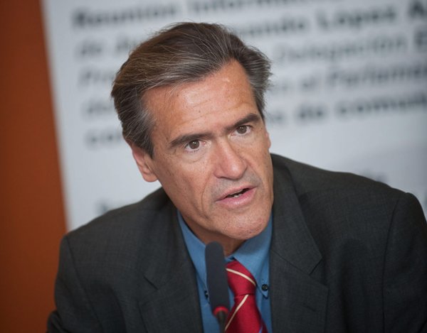 El eurodiputado socialista Juan Fernando López Aguilar. | FRAN PALLERO