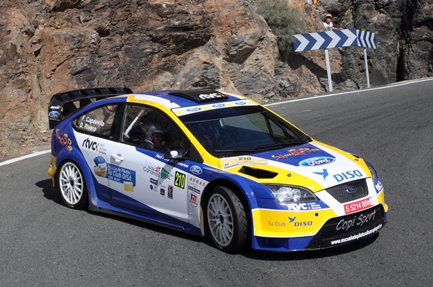 El actual campeón de Canarias de Rallies, el tinerfeño Fernando Copi Capdevila, luchó con la élite europea en el Rally Islas Canarias. / DA