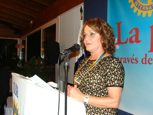 La actual presidenta del Club Rotary Tenerife Sur, Carmen González Porcell, durante un acto. | DA