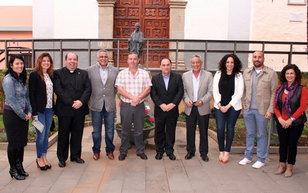 El antiguo convento franciscano de Granadilla acogió la presentación de la VIII Ruta del Hermano Pedro. | DA