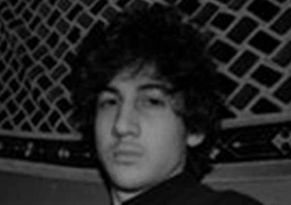 Prosigue la búsqueda casa por casa de Dzhokhar Tsarnaev. | DA