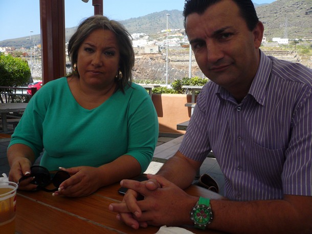 Karina Dainotto y José Fernando Gómez, ayer durante la entrevista en Candelaria. / NORCHI