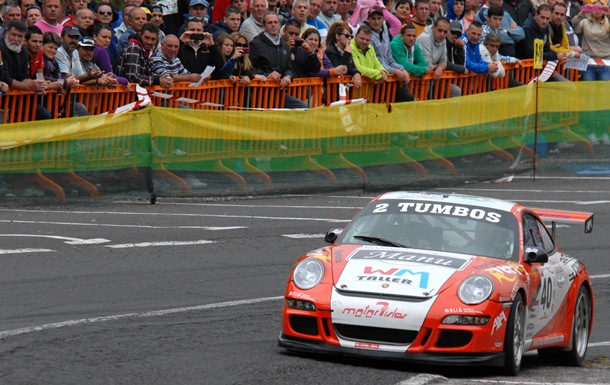Juan Francisco 'Chicho' Acosta en su Porsche 911 GT3