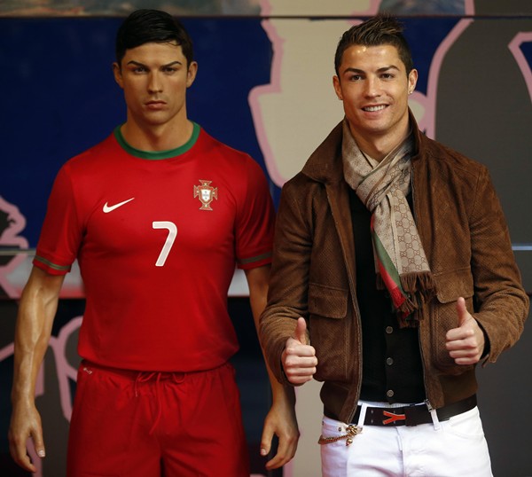 Cristiano Ronaldo en el acto de presentación/ REUTERS