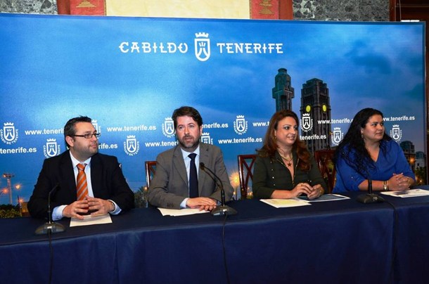 Miguel Ángel Pérez, Carlos Alonso, Cristina Valido y Coromoto Yanes,