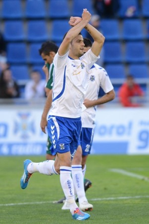 El arafero Édgar logró su primer gol de la temporada. | S.M.
