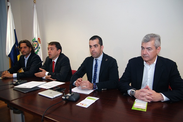 Gustavo Matos, José Manuel Bermúdez, Florentino Guzmán y Abbas Moujir, ayer en rueda de prensa. | DA