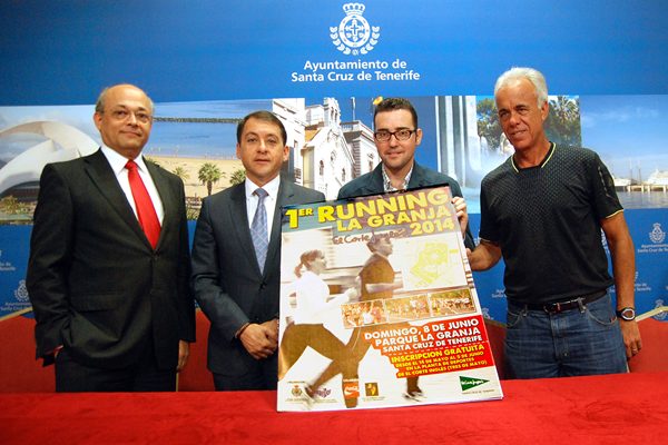 El alcalde José Manuel Bermúdez presentó la carrera junto a Zósimo Darias, Alfredo Medina y Felipe Dorta. | DA