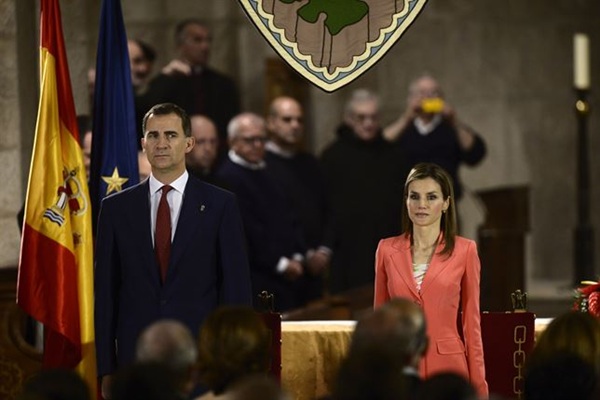 El príncipe Felipe y Letizia hoy, durante la entrega del premio Príncipe de Viana de la Cultura. | REUTERS