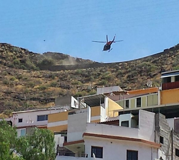 En el servicio fue clave un helicóptero del GES. | LOS JARDINEROS