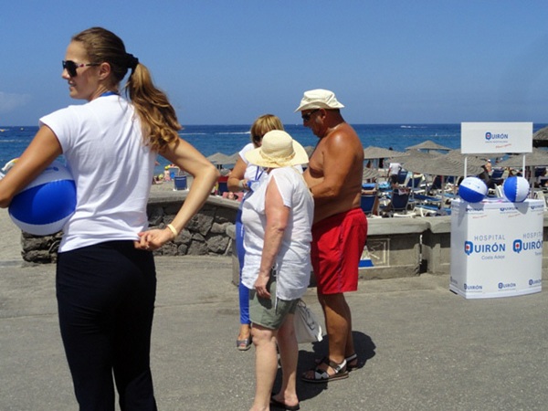 Las playas del sur de Tenerife albergarán esta campaña hasta finales de agosto. / DA