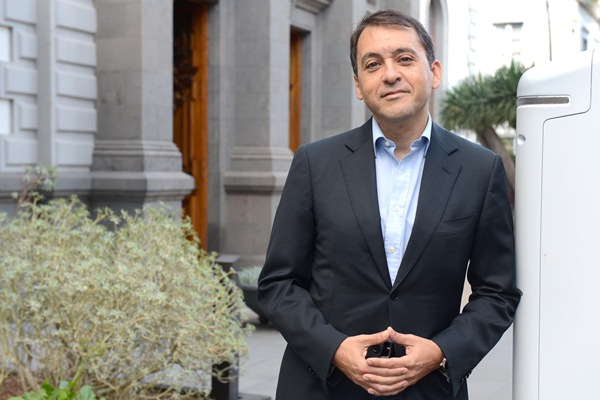 El alcalde, José Manuel Bermúdez, confía en obtener nuevos acuerdos para viviendas vacías en la Santa Cruz. | SERGIO MÉNDEZ
