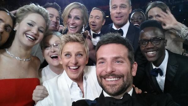 El sefie de los Oscars se ha convertido en el ´tuit de oro´ de este 2014. / TWITTER