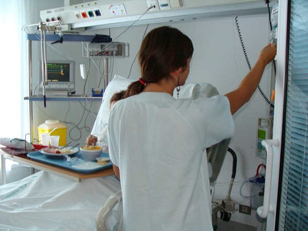 Los enfermeros isleños llevan años trabajando de forma precaria. / DA