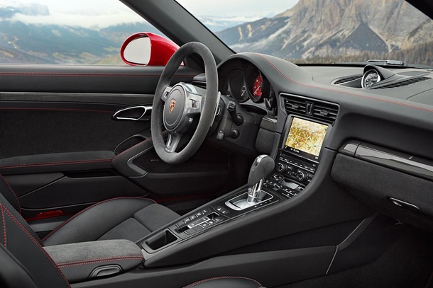 Porsche 911 Targa 4S interior