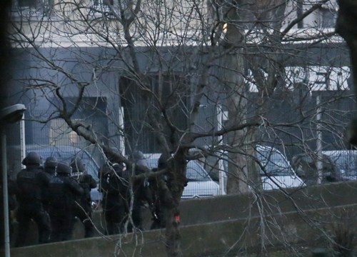 Mueren cuatro de los rehenes y el secuestrador del supermercado judío de París
