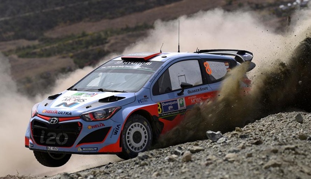 Dani Sordo (Hyundai i20 WRC). 
