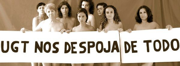 Trabajadoras de Fundescan protestan desnudas para reclamar su dinero. / DA