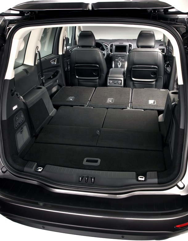 Ford Galaxy interior 1