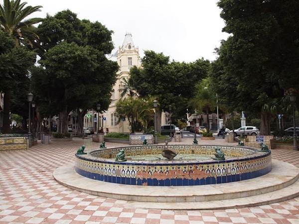 La plaza de los Patos de Santa Cruz es una de las prioridades al encontrarse muy deteriorada. | DA