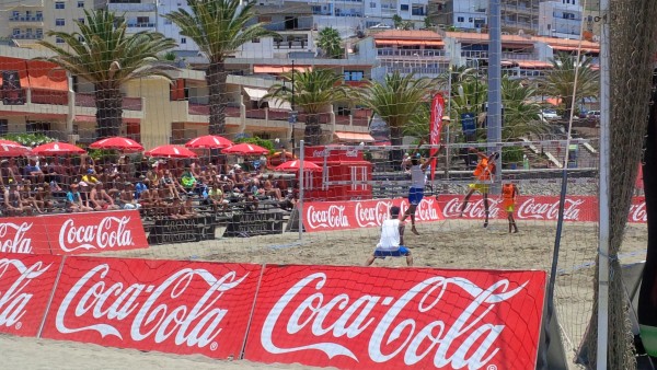 Torneo Coca Cola de voley playa. | DA