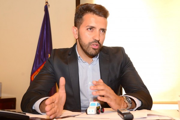 Jonathan Domínguez, concejal de Seguridad ciudadana y Movilidad del Ayuntamiento  de La Laguna. / SERGIO MÉNDEZ