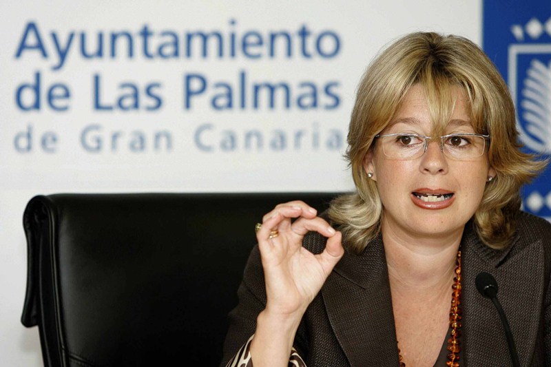 Pepa Luzardo, diputada del Grupo Popular en el Parlamento de Canarias. / DA