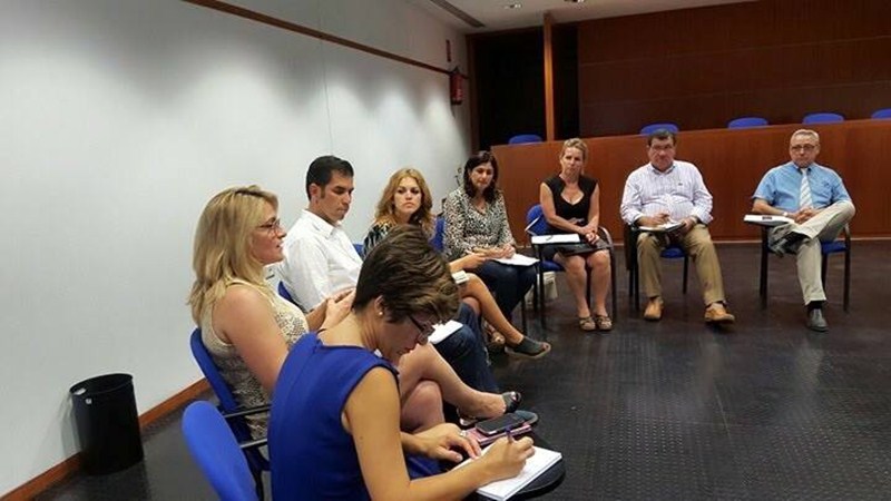 La alcaldesa de Güímar y los portavoces del PP de Candelaria y Arafo se reunieron con los empresarios. / DA