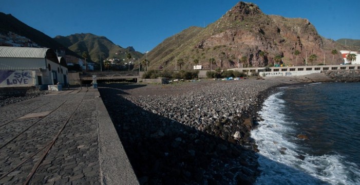 El Cabildo aportará fondos propios a la mejora de la playa de Valleseco
