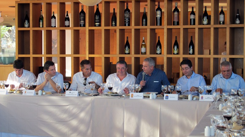Media docena de alcaldes sureños se reunieron en San Miguel de Abona. / DA