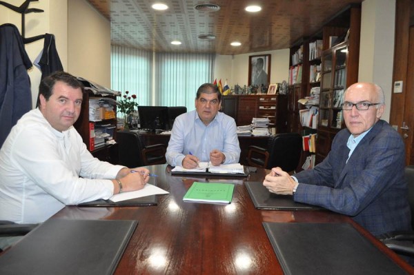 Imagen del reciente encuentro entre los alcaldes de La Victoria, La Matanza y Santa Úrsula. | DA