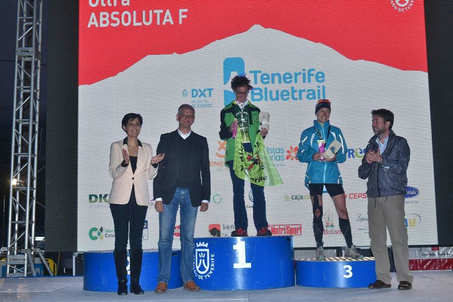 podio femenino de la Ultra de la Tenerife Bluetrail 2015