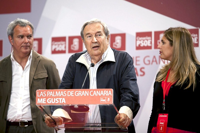 Jerónimo Saavedra, durante un acto electoral de su partido. / DA