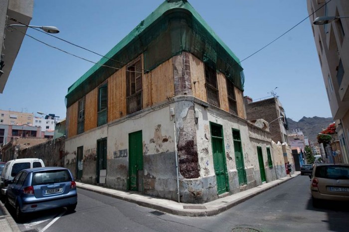 El barrio de El Toscal lleva desde los años 50 esperando un plan de protección. | FRAN PALLERO 