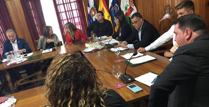 Haroldo Martín jura su cargo como alcalde de La Victoria 