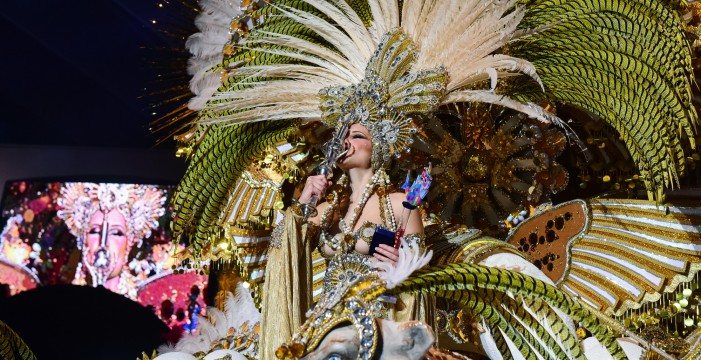 Cecilia Navarro, Reina del Carnaval 2016