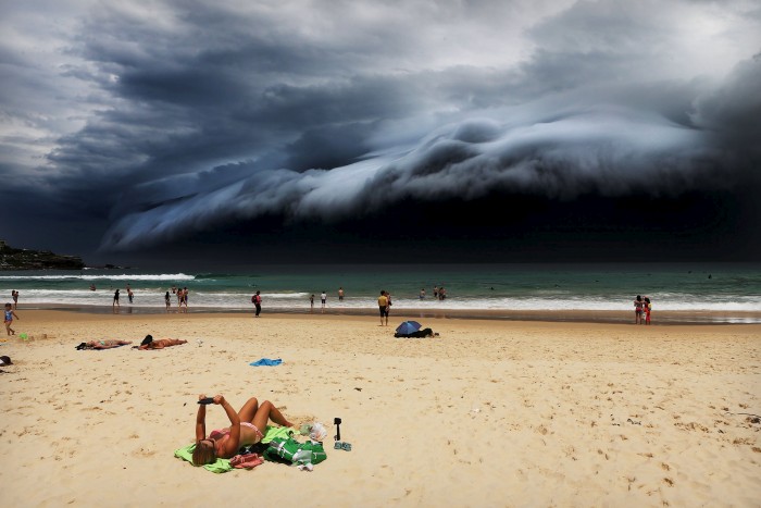 Nature, 1st prize singles (Rohan Kelly - Storm Front on Bondi Beach)