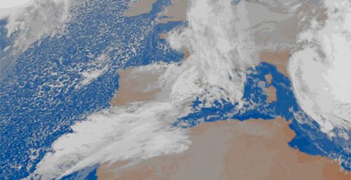 Canarias estará este jueves en riesgo por lluvias, vientos fuertes y fenómenos costeros adversos