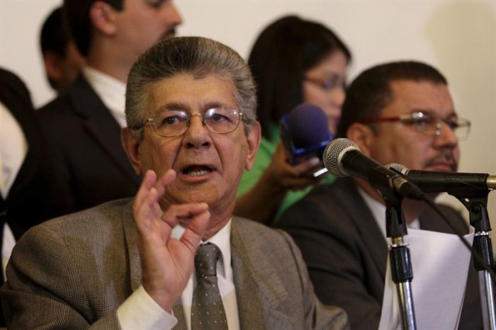 El presidente de la Asamblea Nacional de Venezuela, Henry Ramos Allup. /  MARCO BELLO / REUTERS