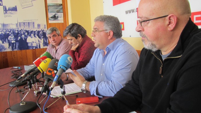 Comparecencia de dirigentes de Comisiones Obreras en la Casa Sindical de Santa Cruz de Tenerife. / DA