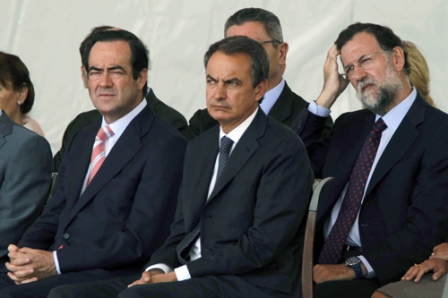 Zapatero defenderá el martes en el Congreso el decreto anticrisis