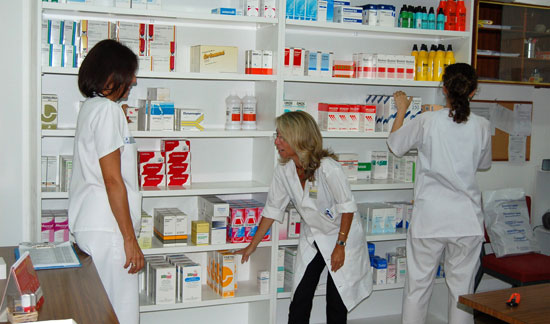 Sanidad no puede garantizar el pago de la deuda a las farmacias