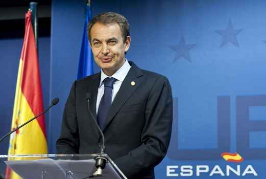 José Luis Rodríguez Zapatero: “La luz, aunque sea lejos todavía, se ve al final"